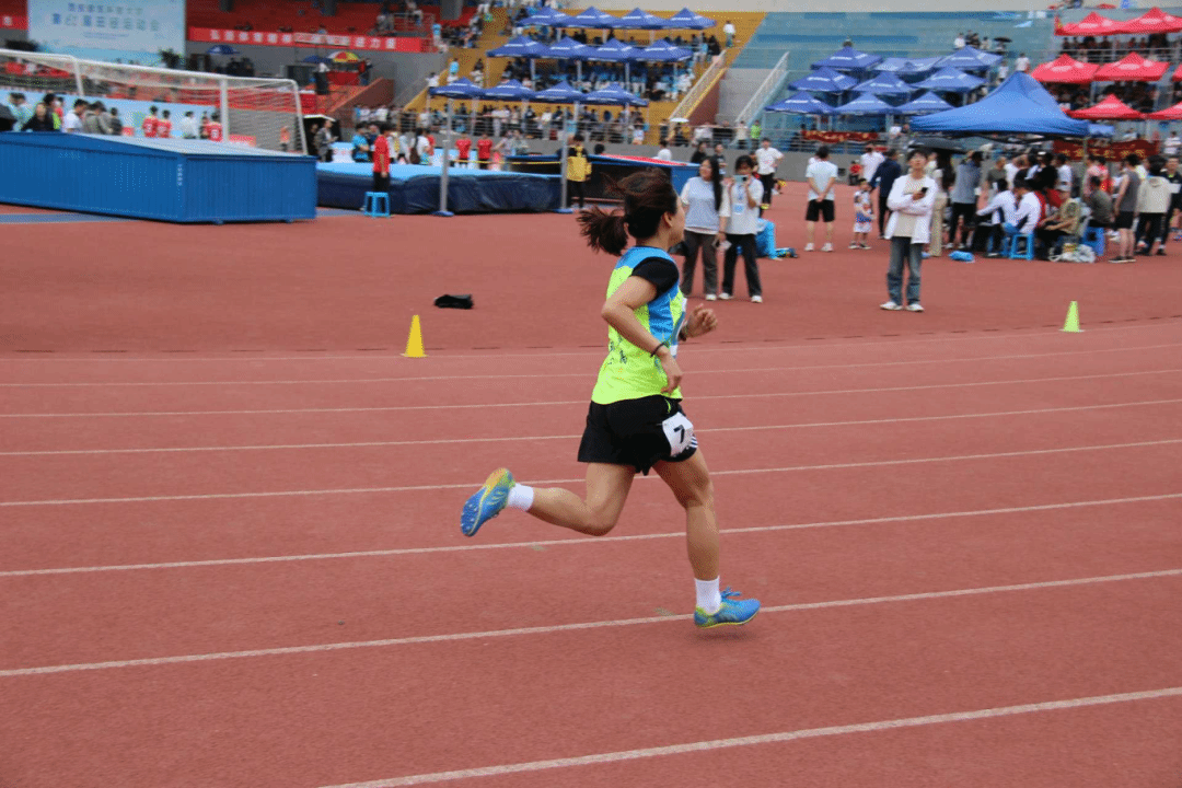 黄色小说网站大全