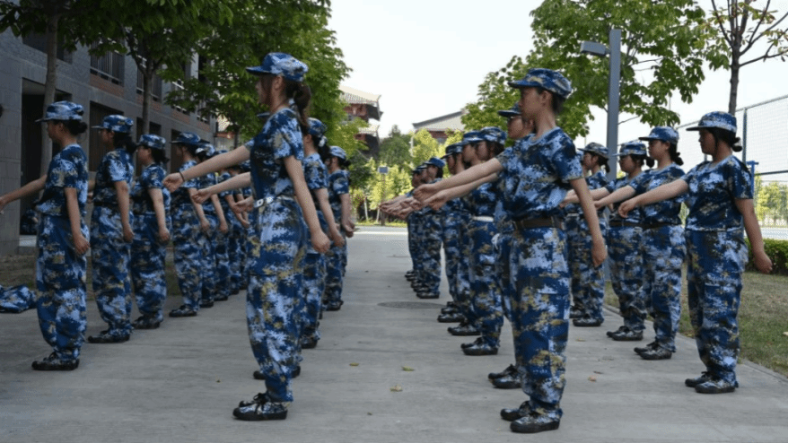 黄色小说网站大全