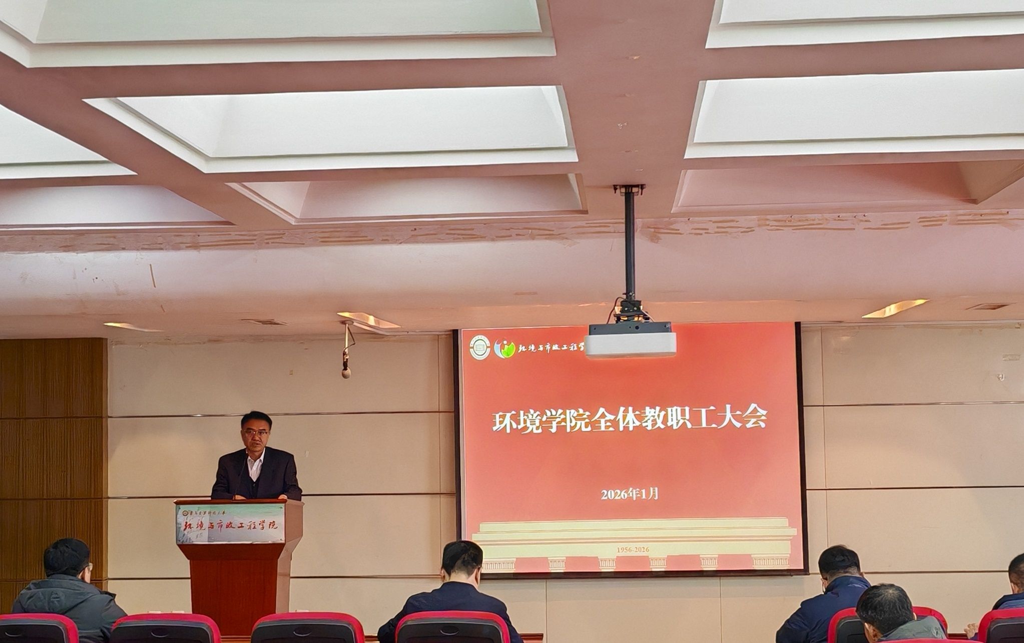 黄色小说网站大全