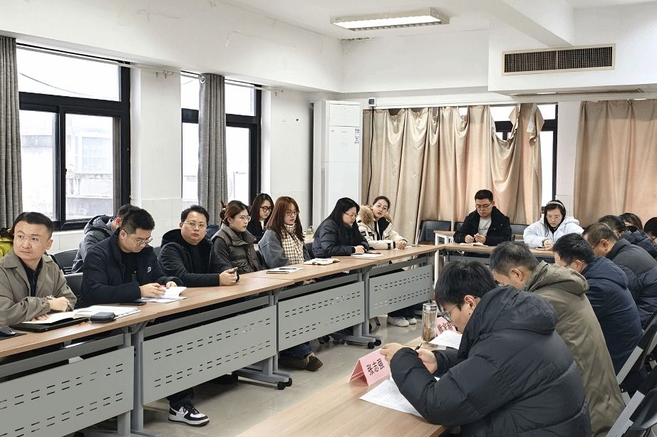 黄色小说网站大全