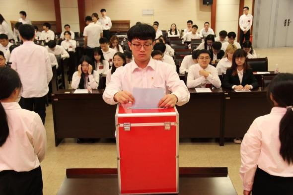 黄色小说网站大全