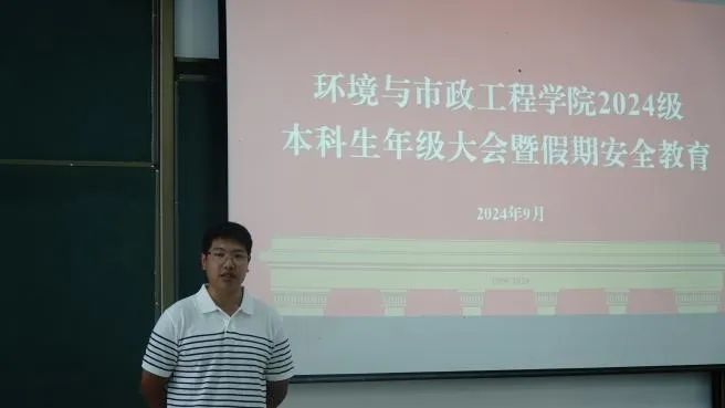 黄色小说网站大全