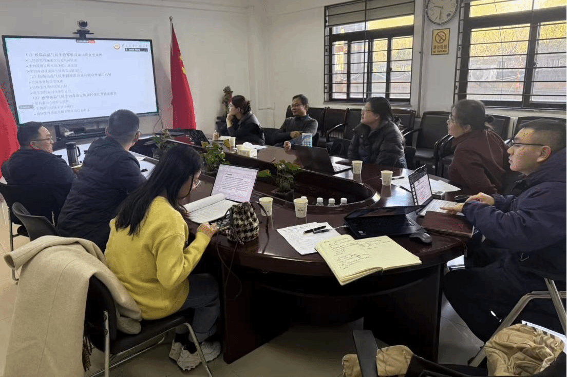 黄色小说网站大全