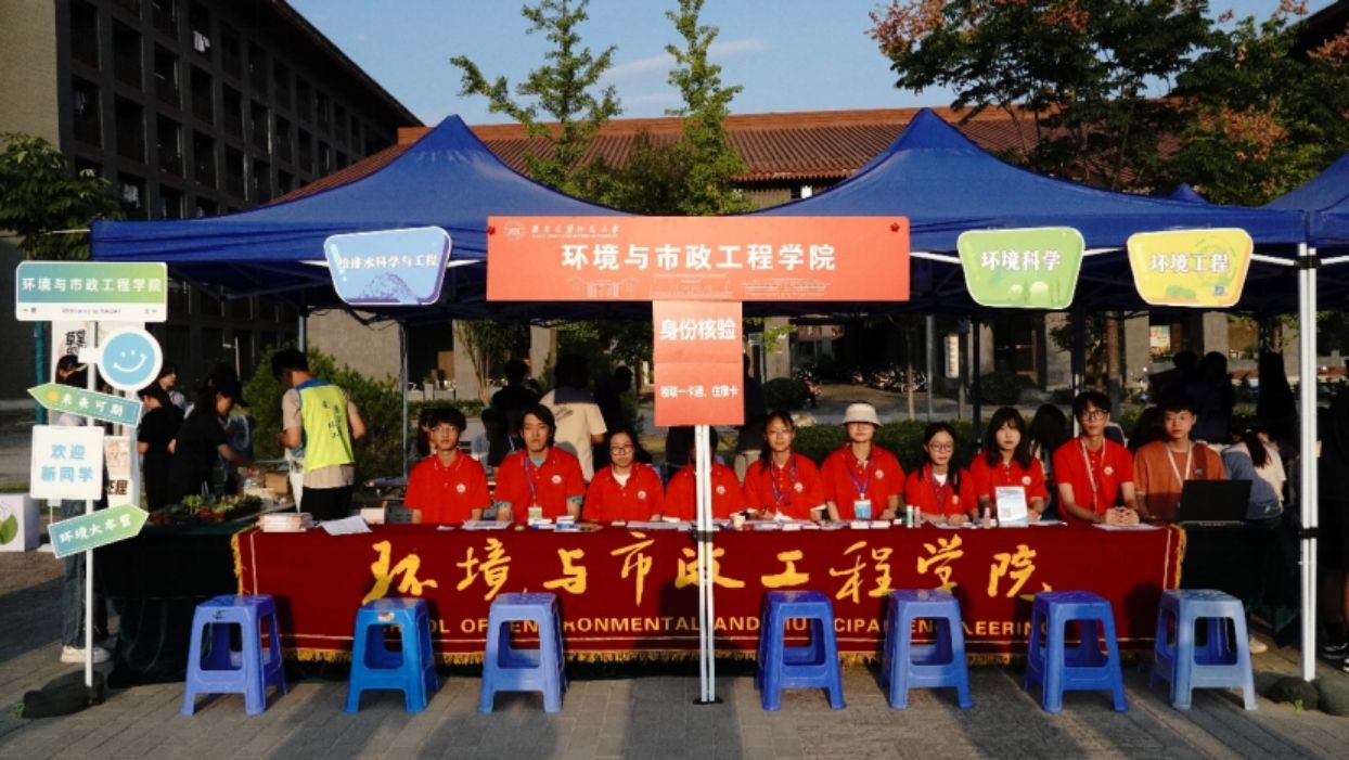 黄色小说网站大全