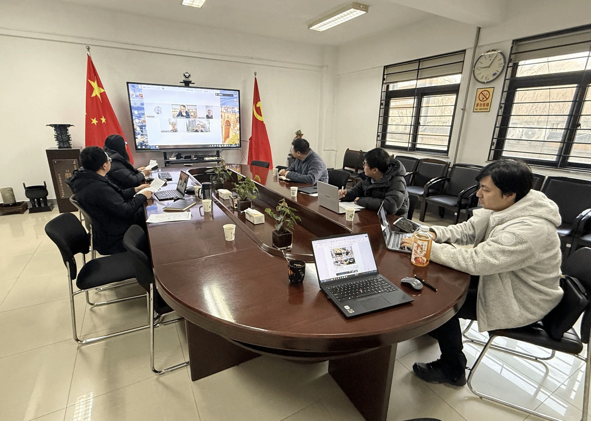 黄色小说网站大全