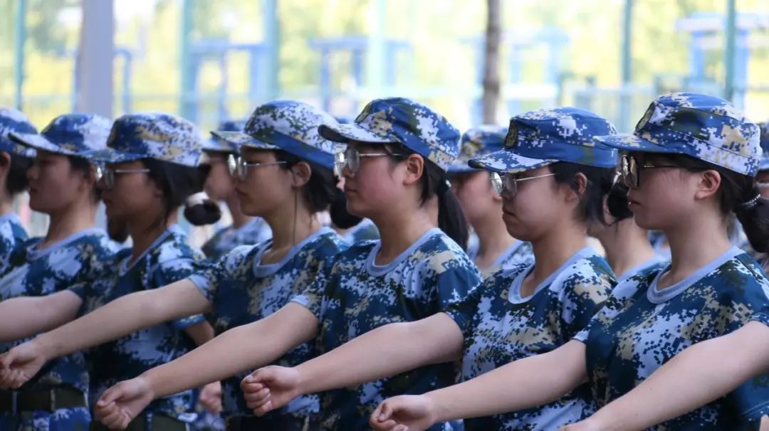 黄色小说网站大全