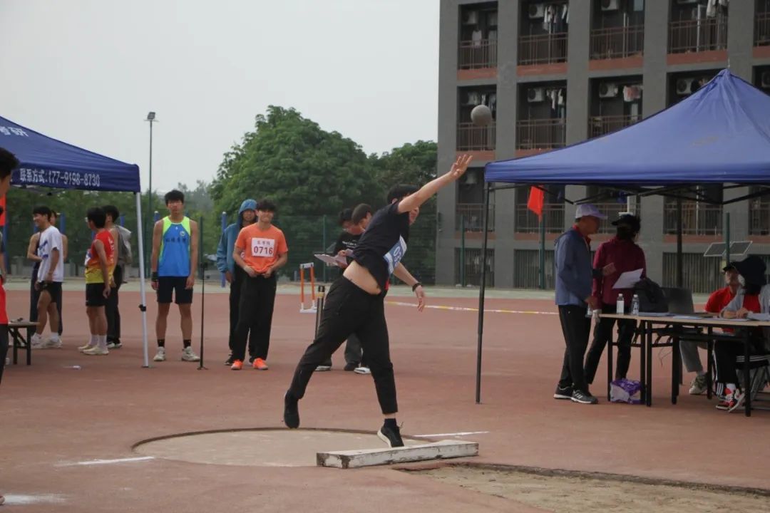 黄色小说网站大全