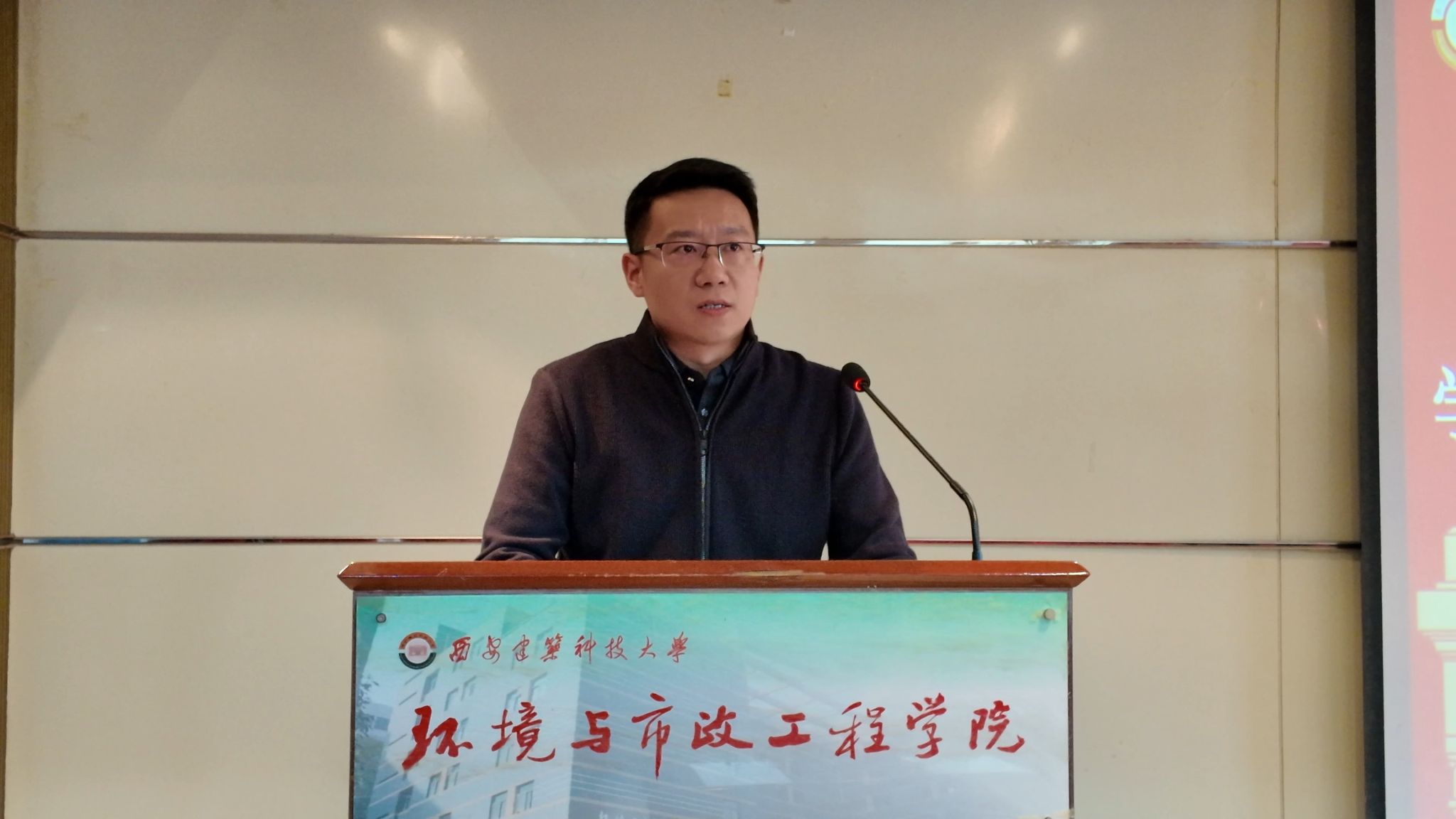 黄色小说网站大全