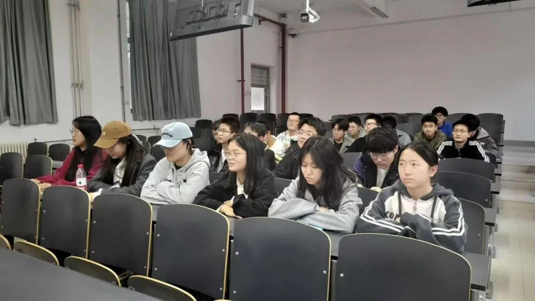 黄色小说网站大全