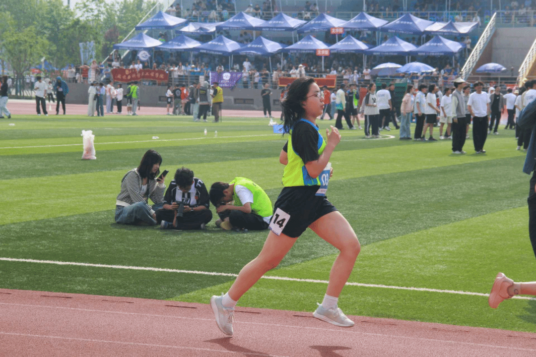 黄色小说网站大全