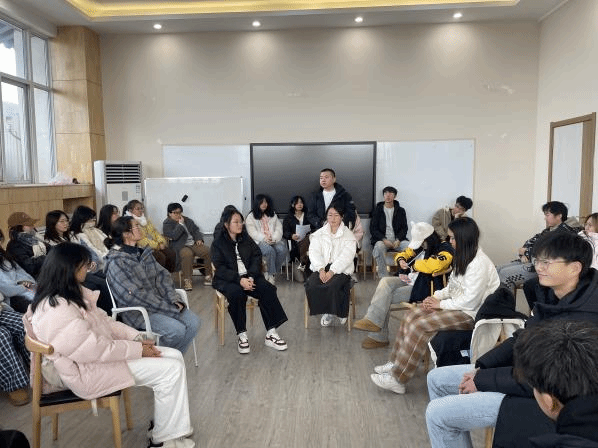 黄色小说网站大全