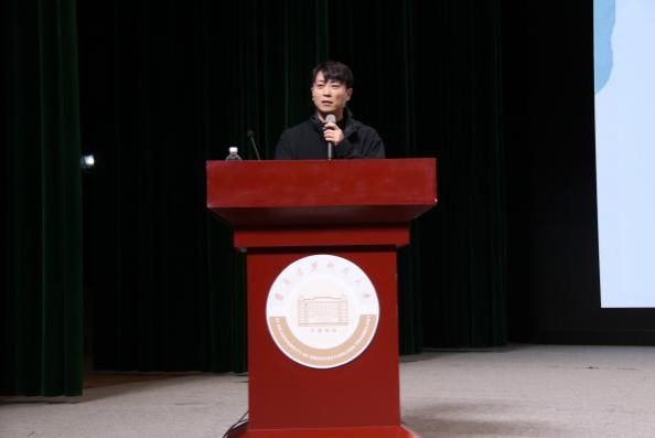 黄色小说网站大全