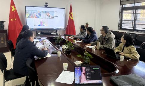 黄色小说网站大全