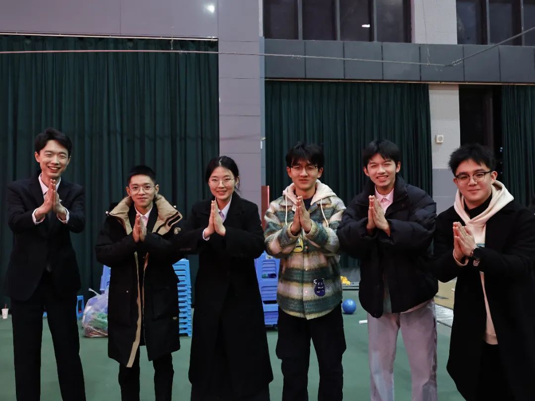 黄色小说网站大全