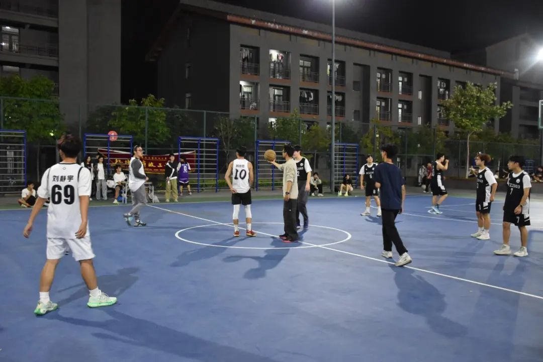 黄色小说网站大全