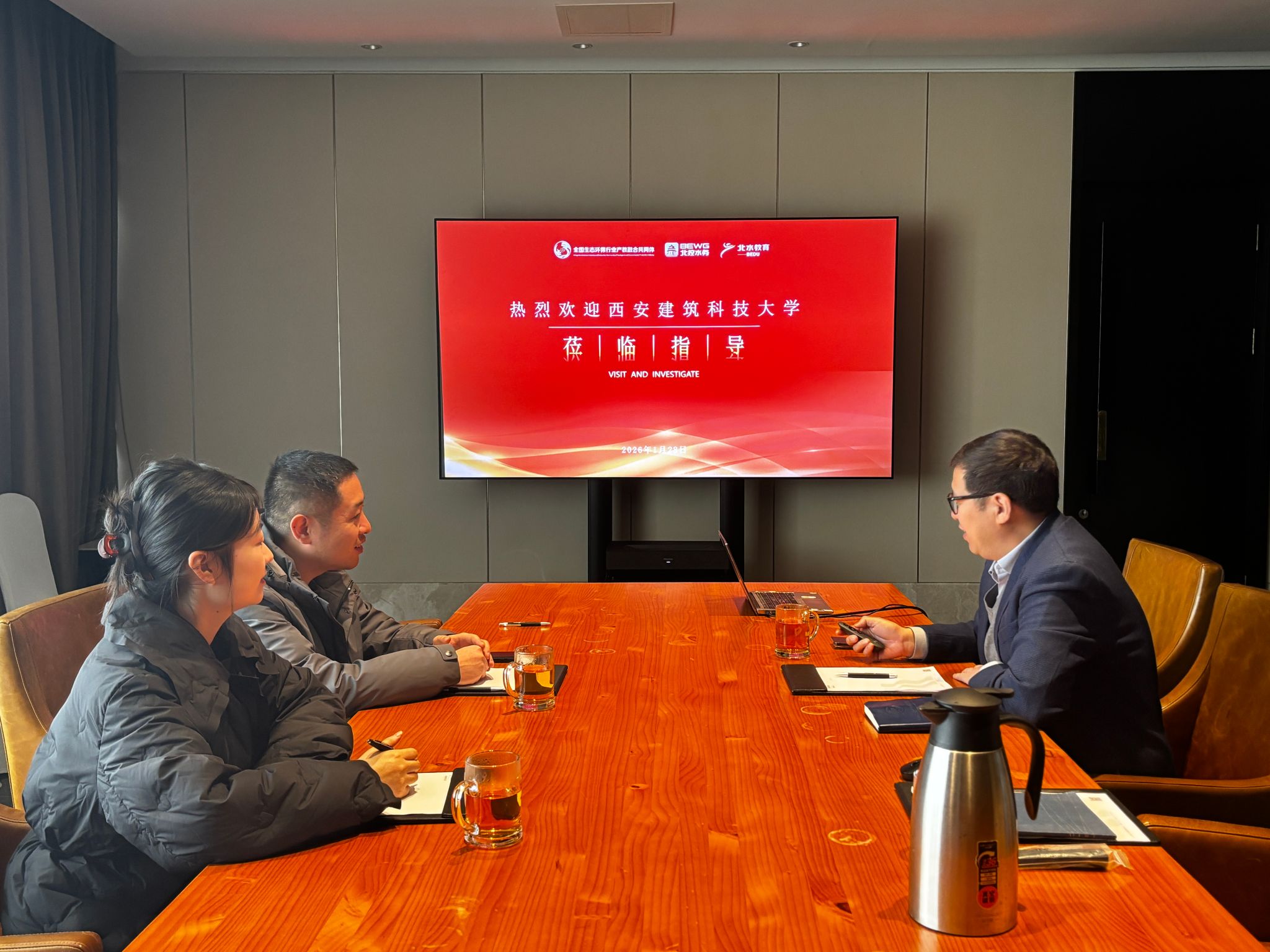 黄色小说网站大全