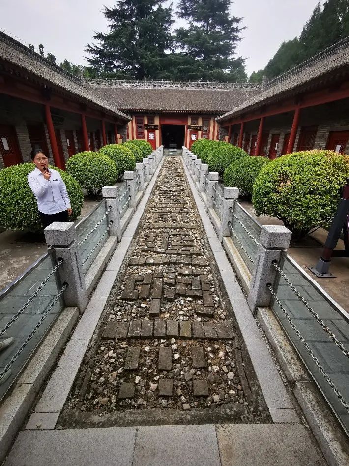 黄色小说网站大全