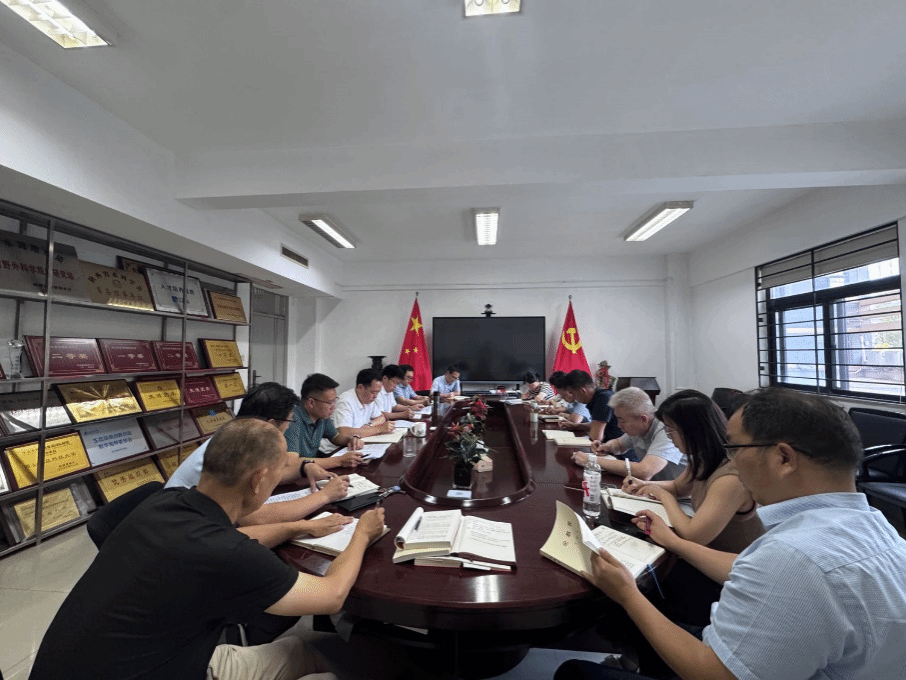 黄色小说网站大全