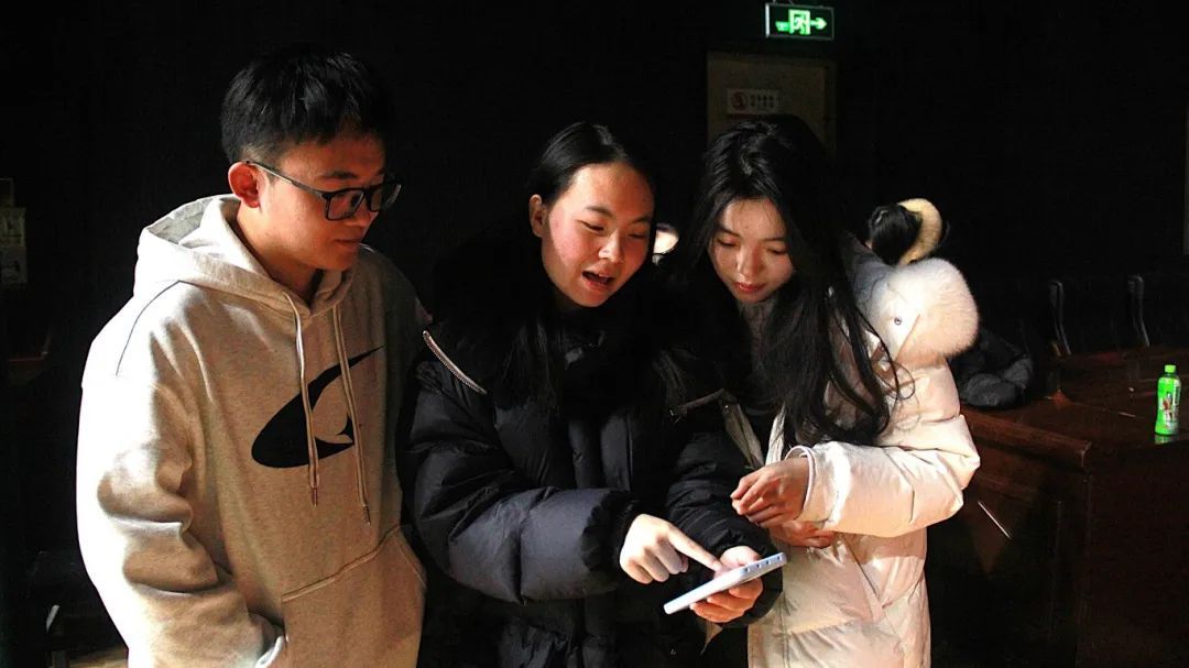 黄色小说网站大全