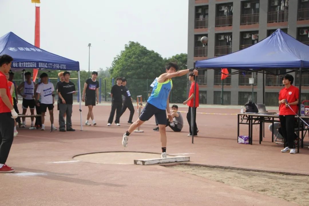 黄色小说网站大全