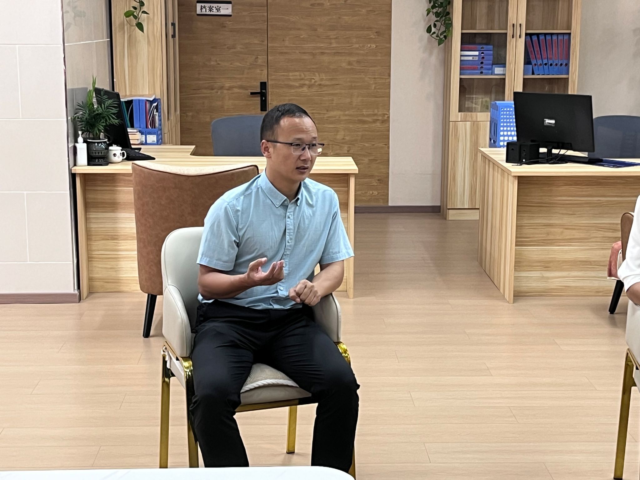 黄色小说网站大全