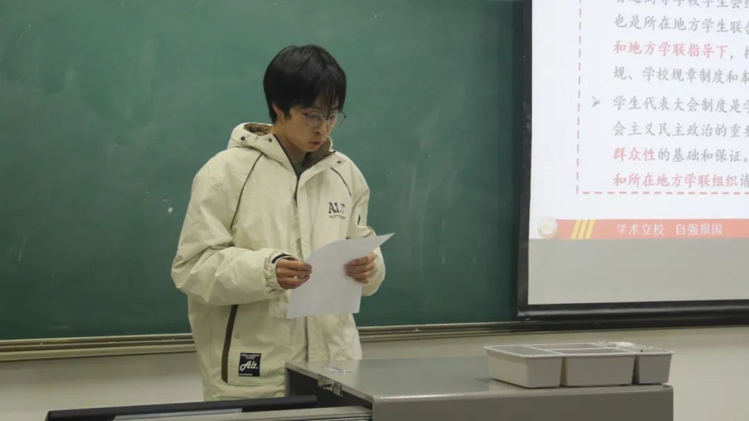 黄色小说网站大全