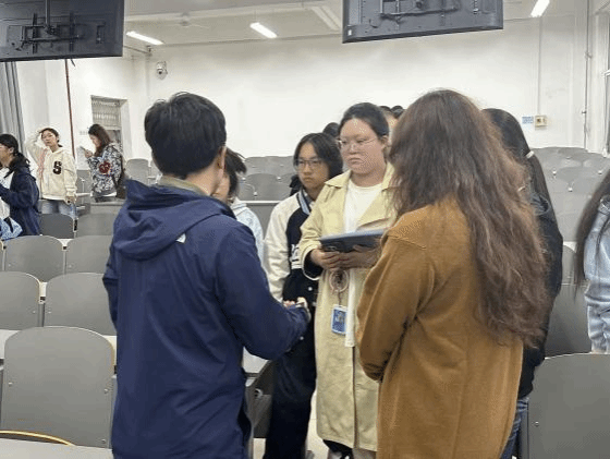 黄色小说网站大全