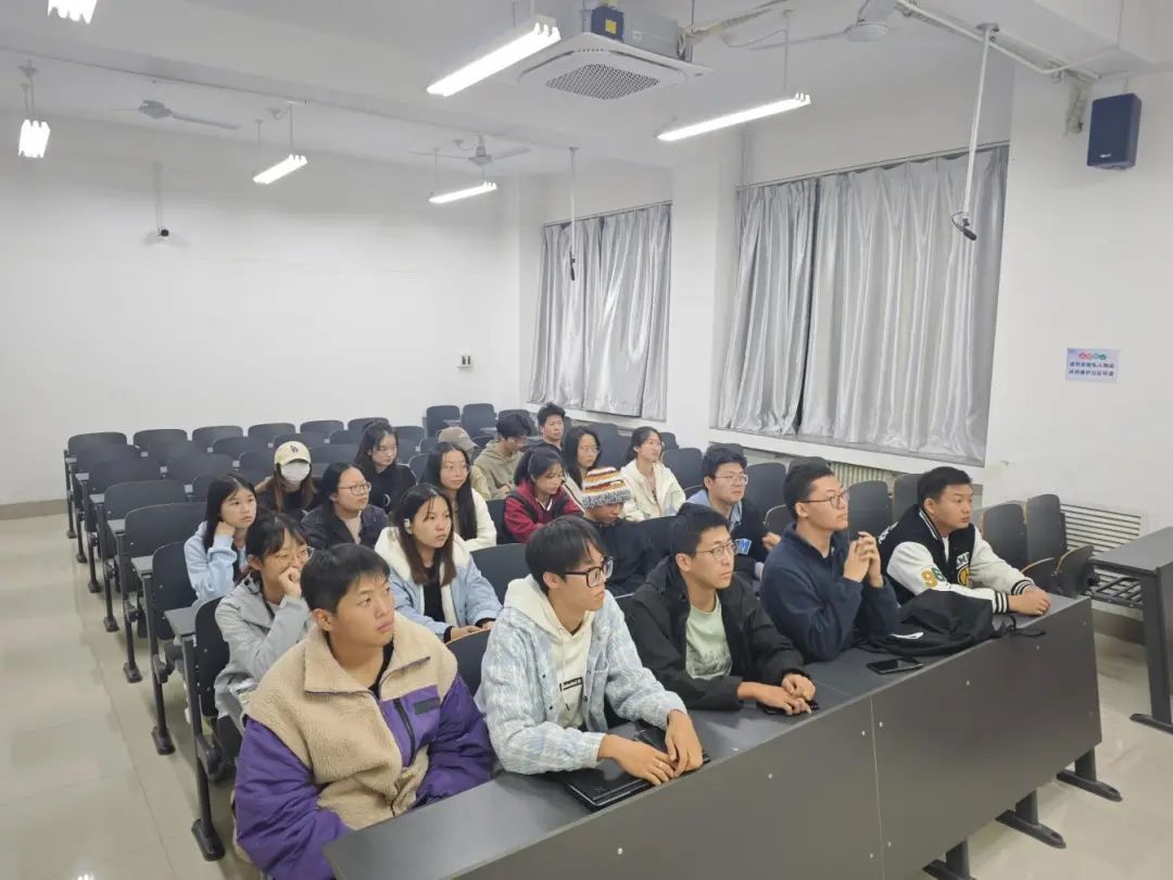 黄色小说网站大全