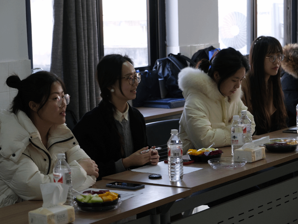 黄色小说网站大全