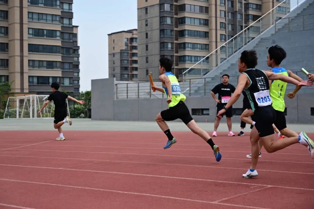 黄色小说网站大全