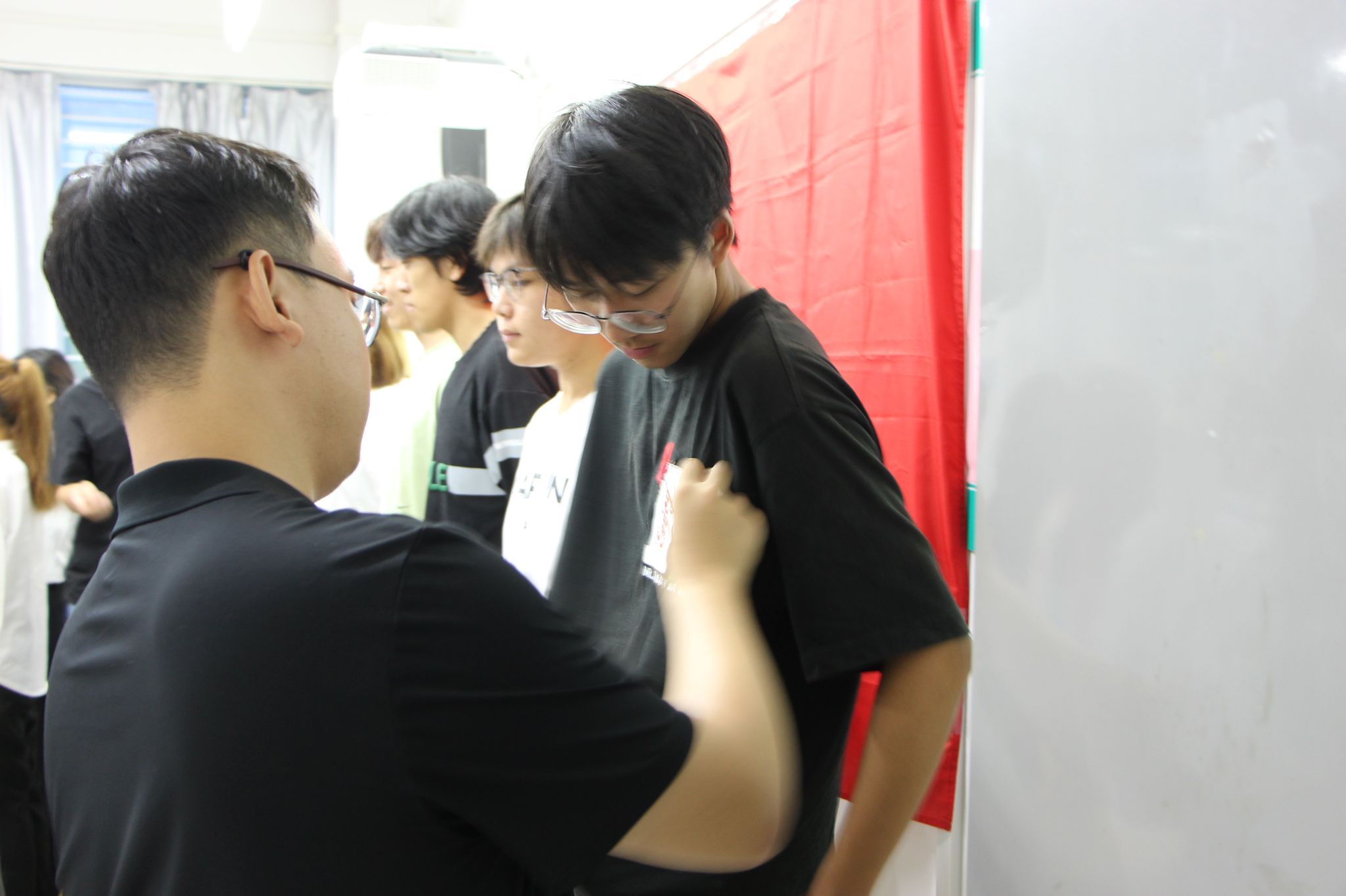 黄色小说网站大全