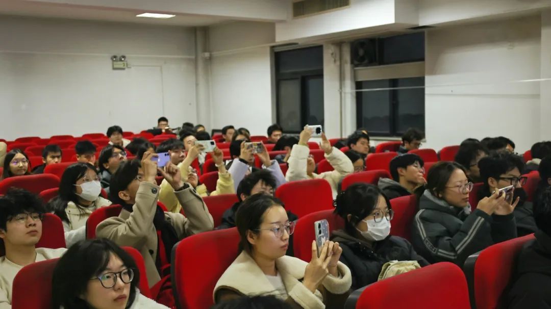 黄色小说网站大全