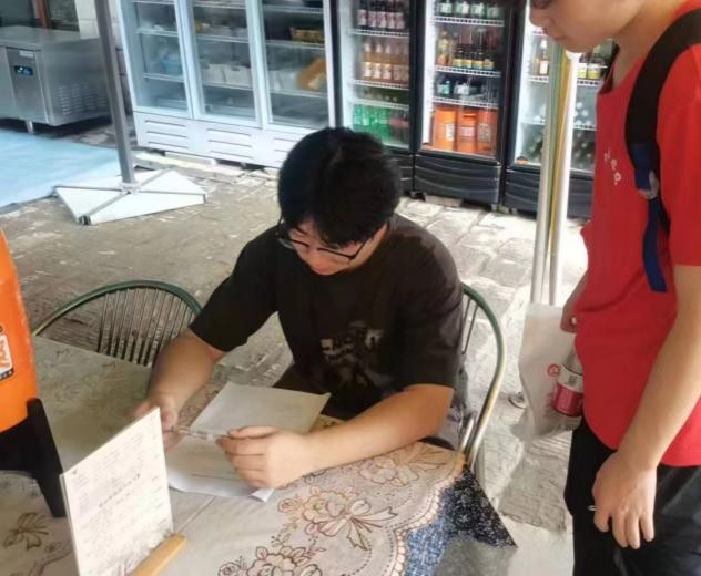 黄色小说网站大全