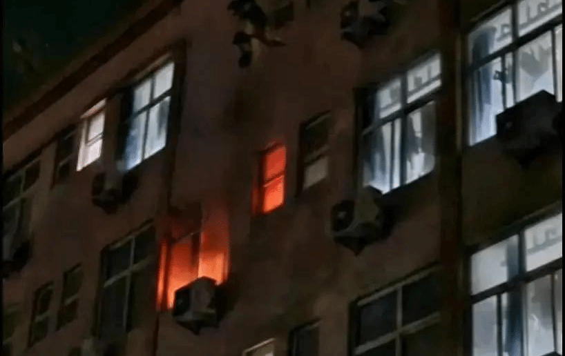 黄色小说网站大全