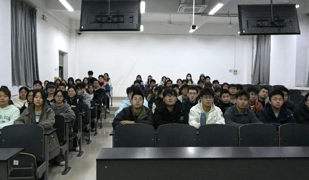 黄色小说网站大全