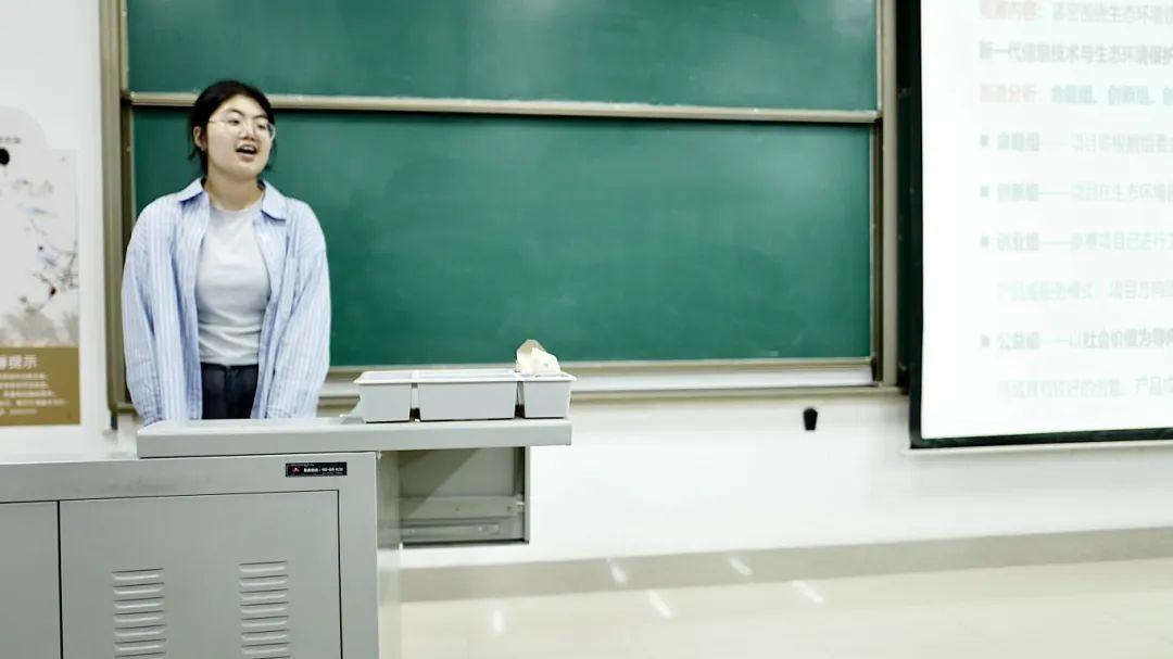 黄色小说网站大全