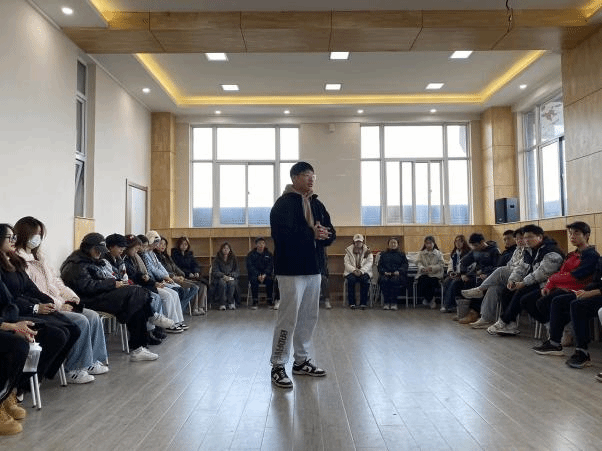 黄色小说网站大全