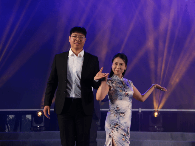 黄色小说网站大全