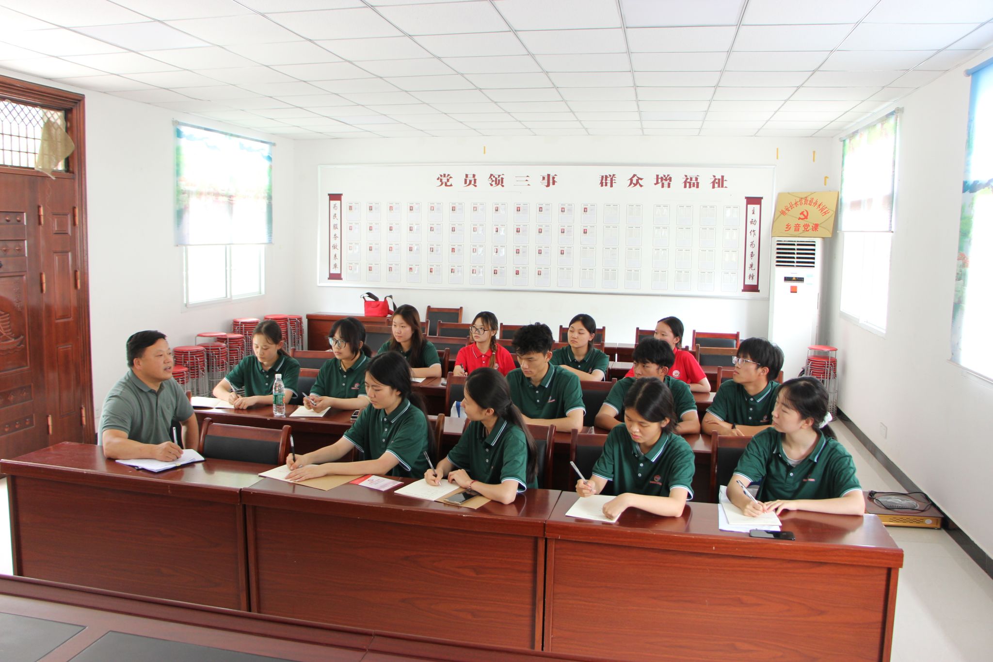 黄色小说网站大全