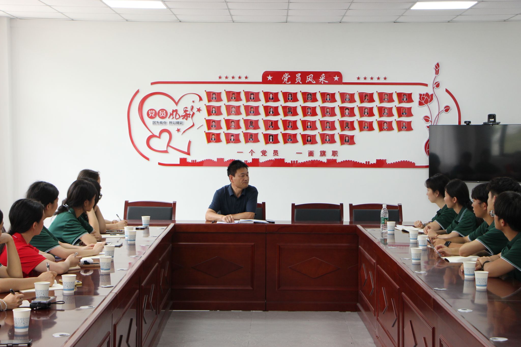 黄色小说网站大全