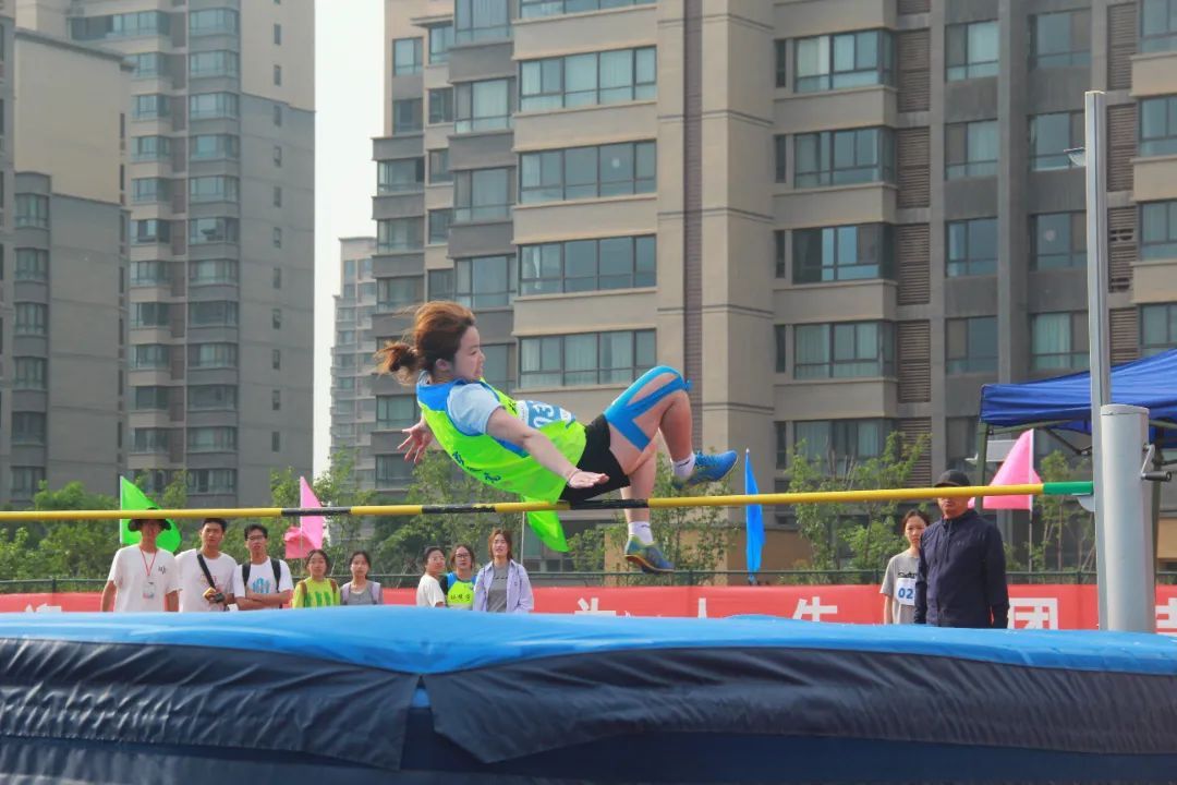 黄色小说网站大全