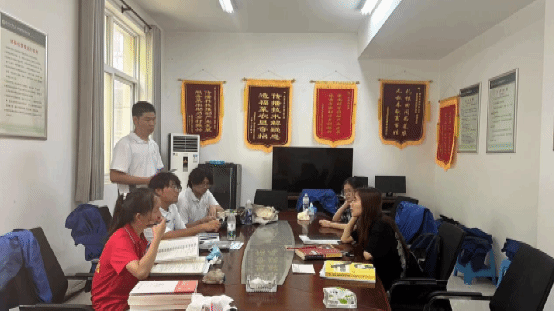 黄色小说网站大全