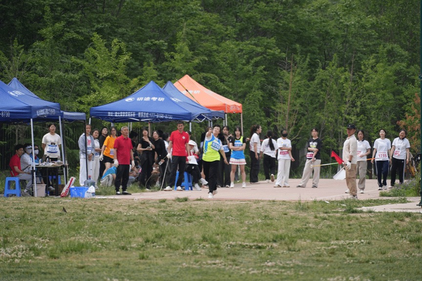 黄色小说网站大全