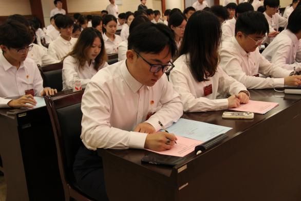 黄色小说网站大全