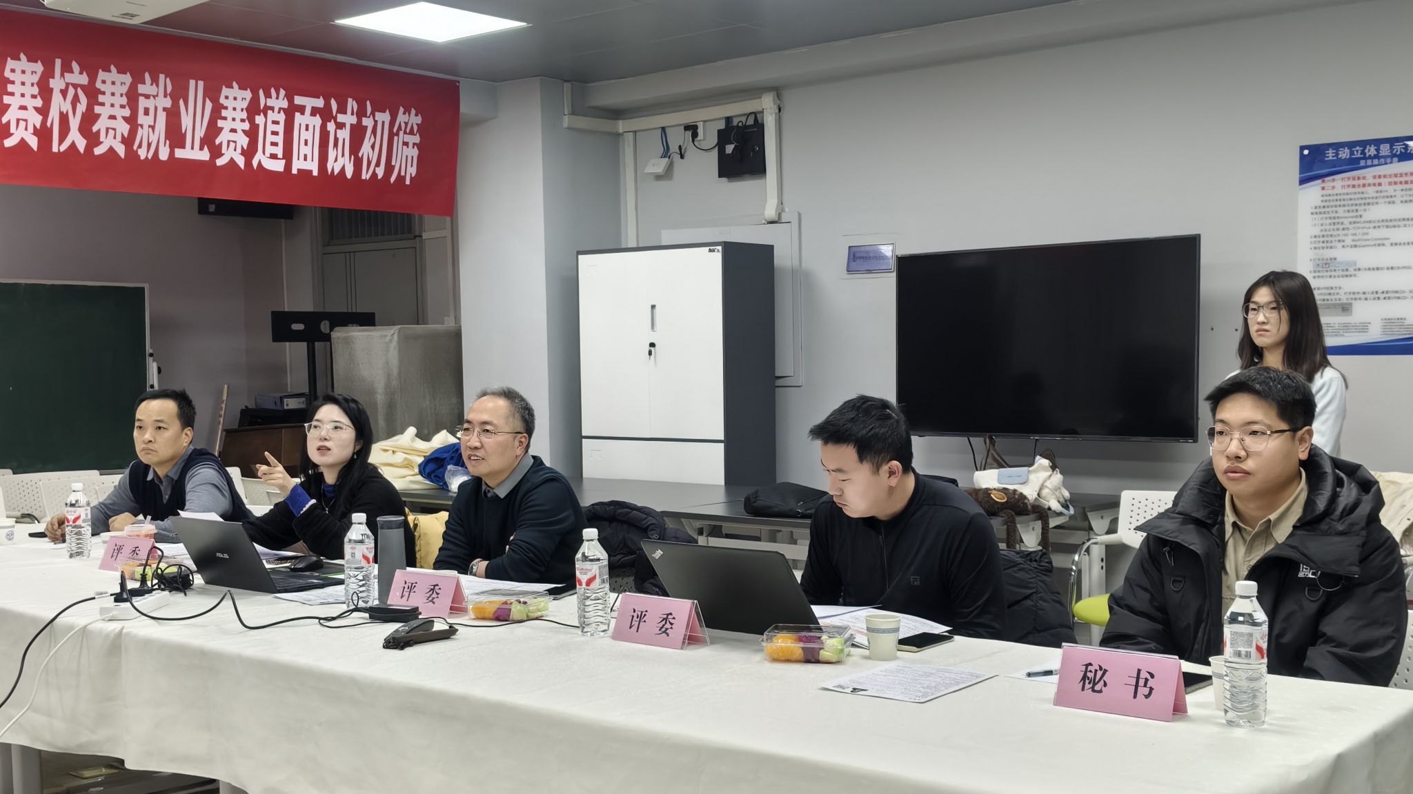 黄色小说网站大全