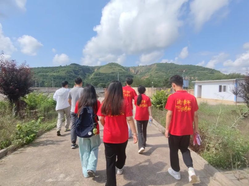 黄色小说网站大全