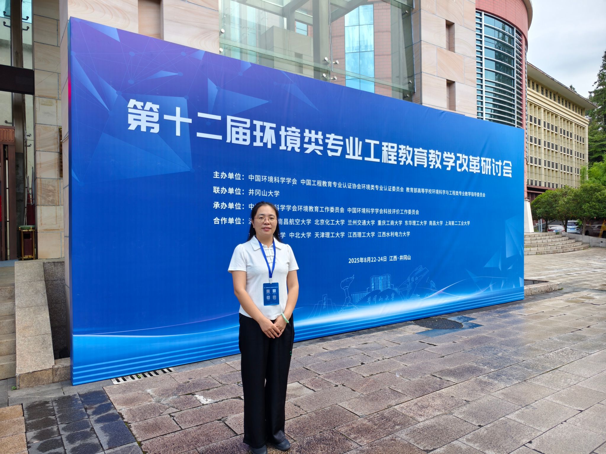 黄色小说网站大全