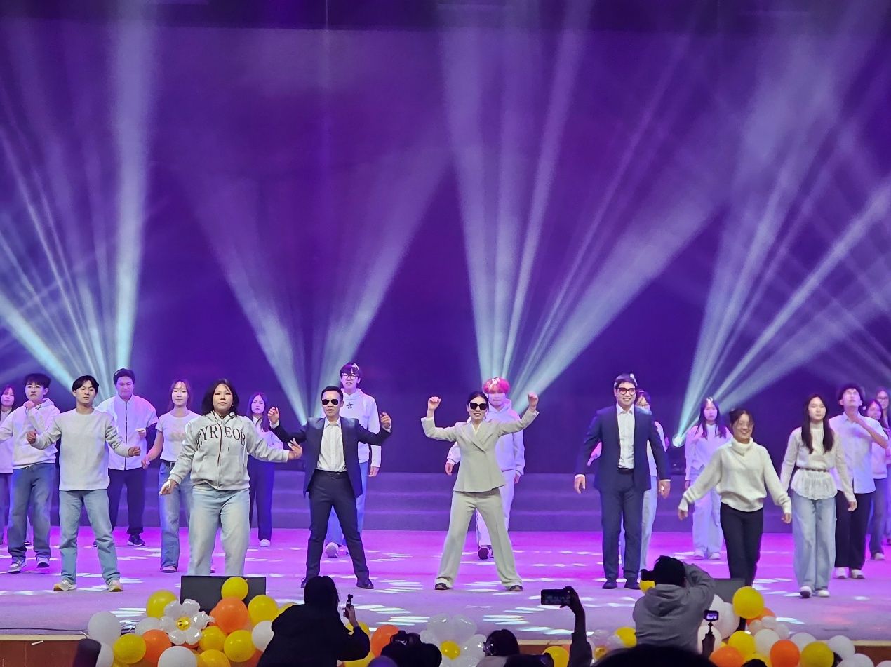 黄色小说网站大全