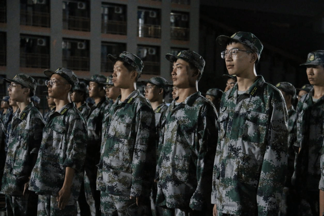 黄色小说网站大全