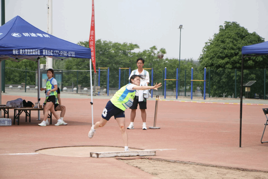 黄色小说网站大全